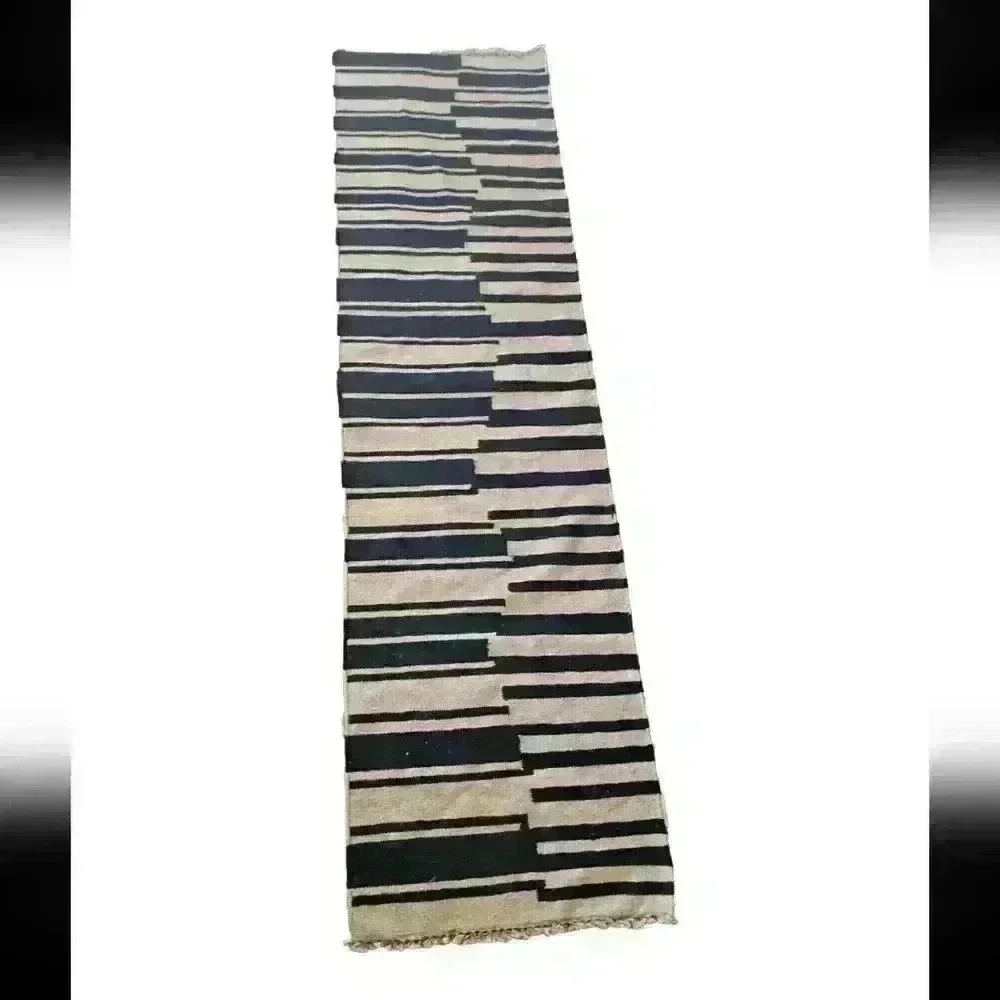 Lemieux Et Cie by Momeni Metlili Black And Tan MTL-4 Runner Area Rug, 2'3